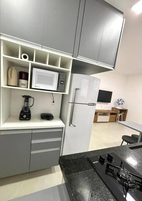 Studio Moderno 1 Quadra Da Praia سانتوس المظهر الخارجي الصورة