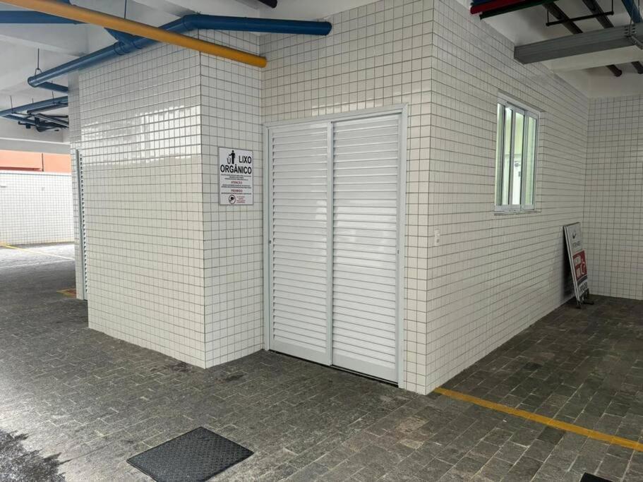 Studio Moderno 1 Quadra Da Praia سانتوس المظهر الخارجي الصورة